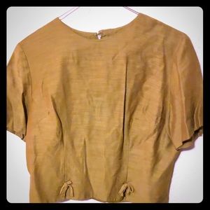 EUC True Vintage 1960’s Lurex Green-Gold Top